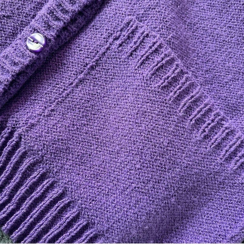 Vintage Handknitted Cardigan & Hat Set · Lilac Quiet Luxury Heirloom - Picture 3 of 16